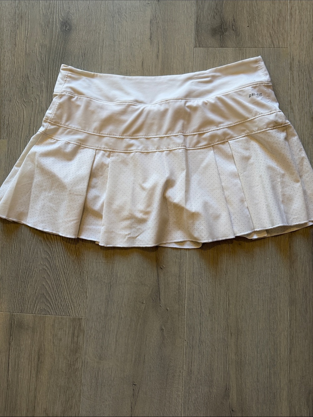 3-Pack Nike Women’s Tennis Skirts in Navy, Teal & White. Amazing Deal! - Picture 5 of 13